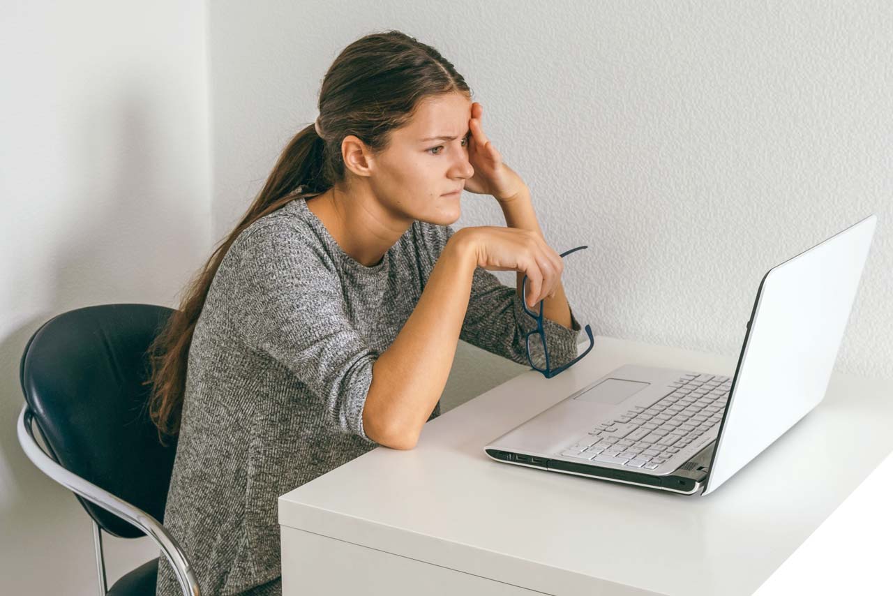 Digitalni stres ali digitalna utrujenost oči