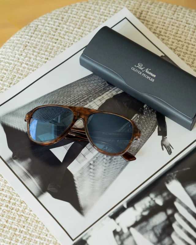 Okvir z zgodbo po navdihu ikoničnega Paula Newmana. 🕶️😎

🕶️ Oliver Peoples Paul Newman Sun. 

#optikapoljsak #oliverpeoples